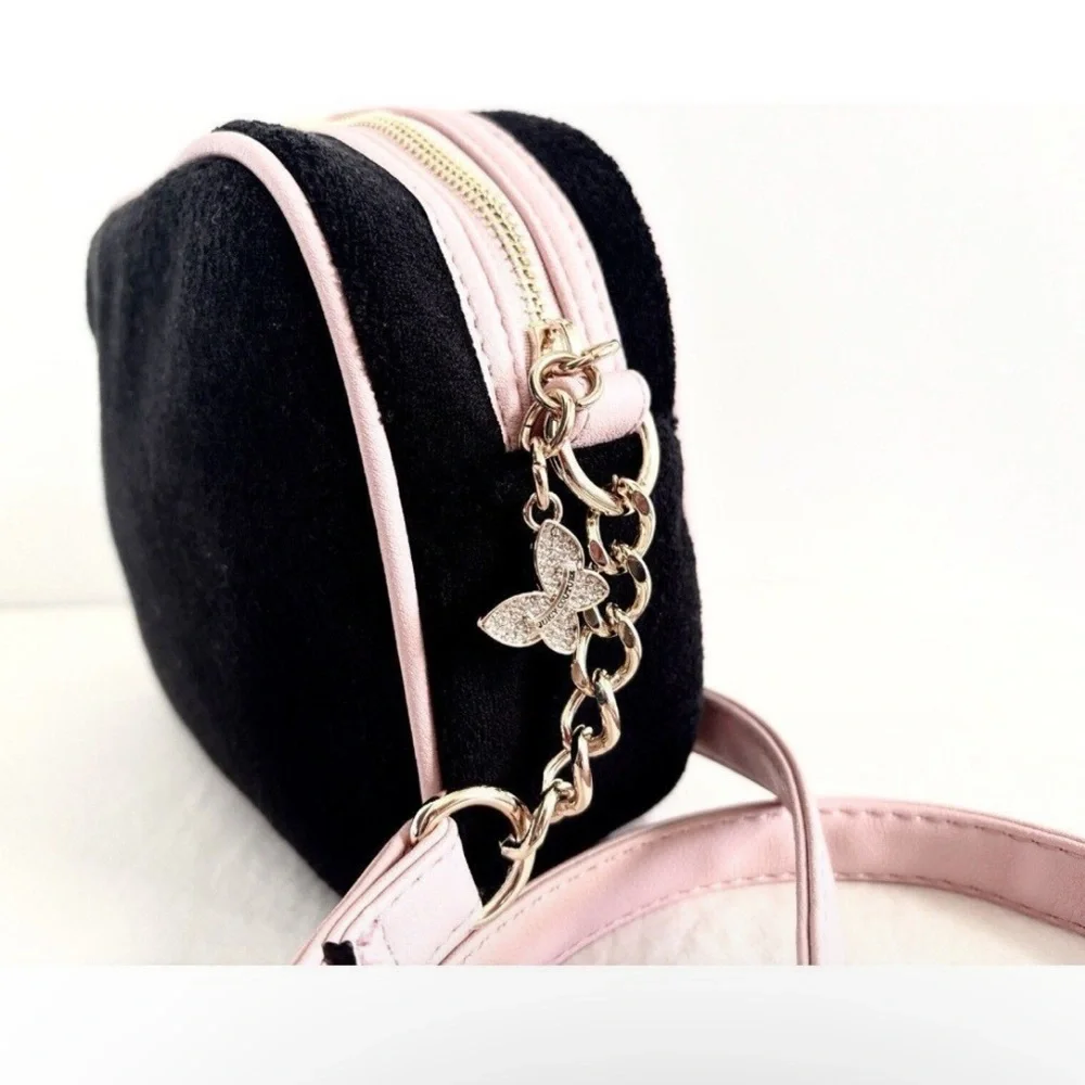 NWT Juicy Couture Wingin’ It Camera Bag - Color: Liquorice Black Crossbody $79
